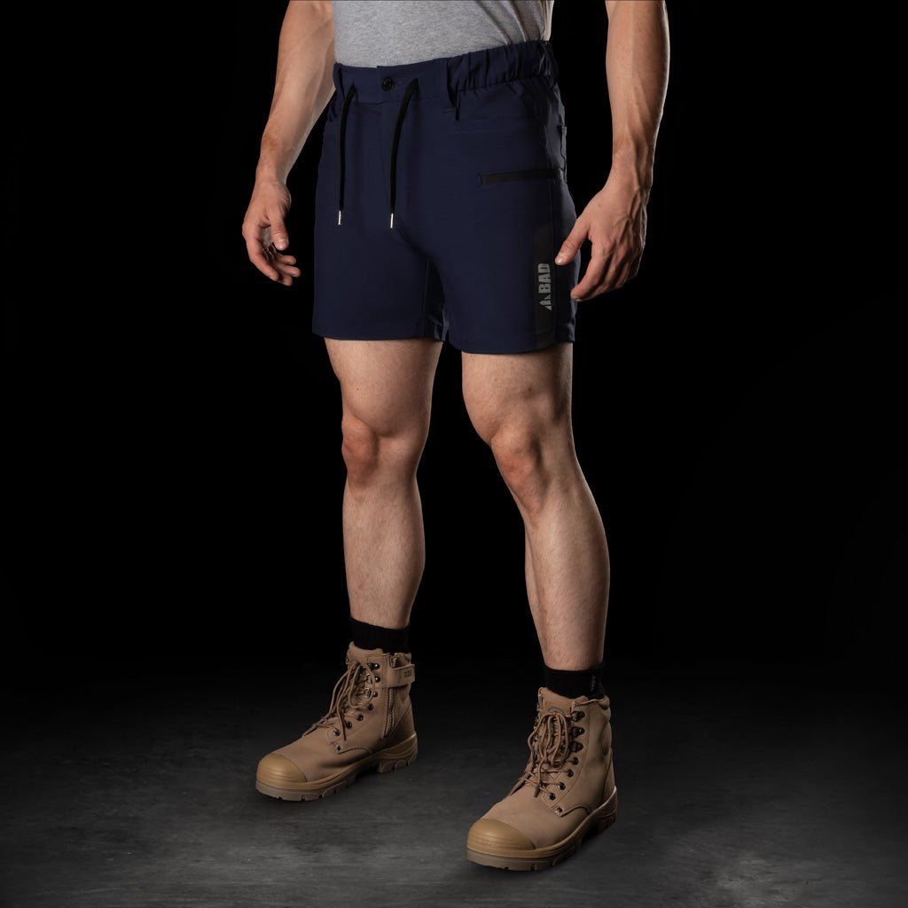 WATERPROOF ELASTIC WAIST SHORT SHORTS