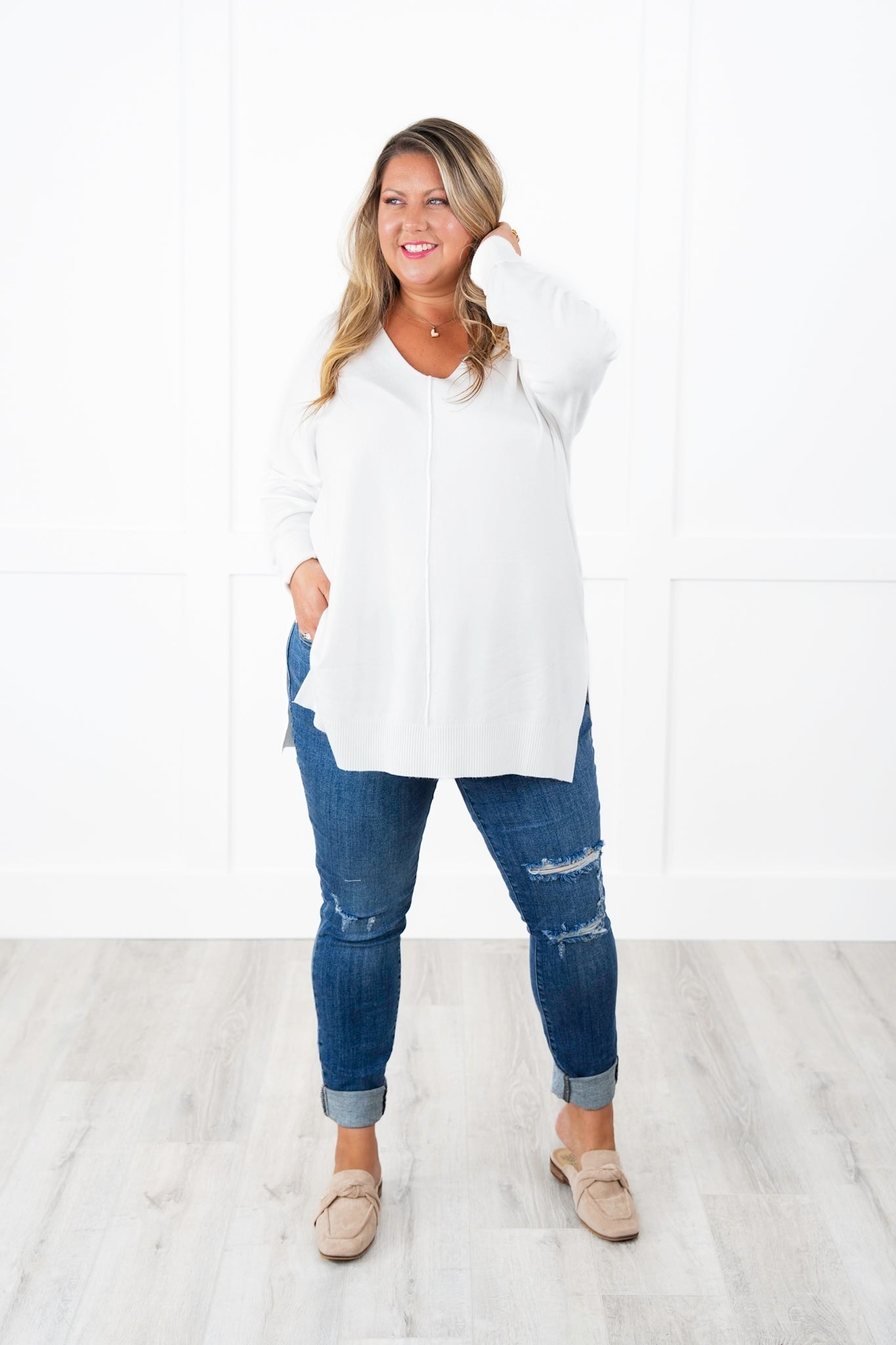 Hi-Low Hem V-Neck Center Seam Sweater (Multiple Colors)