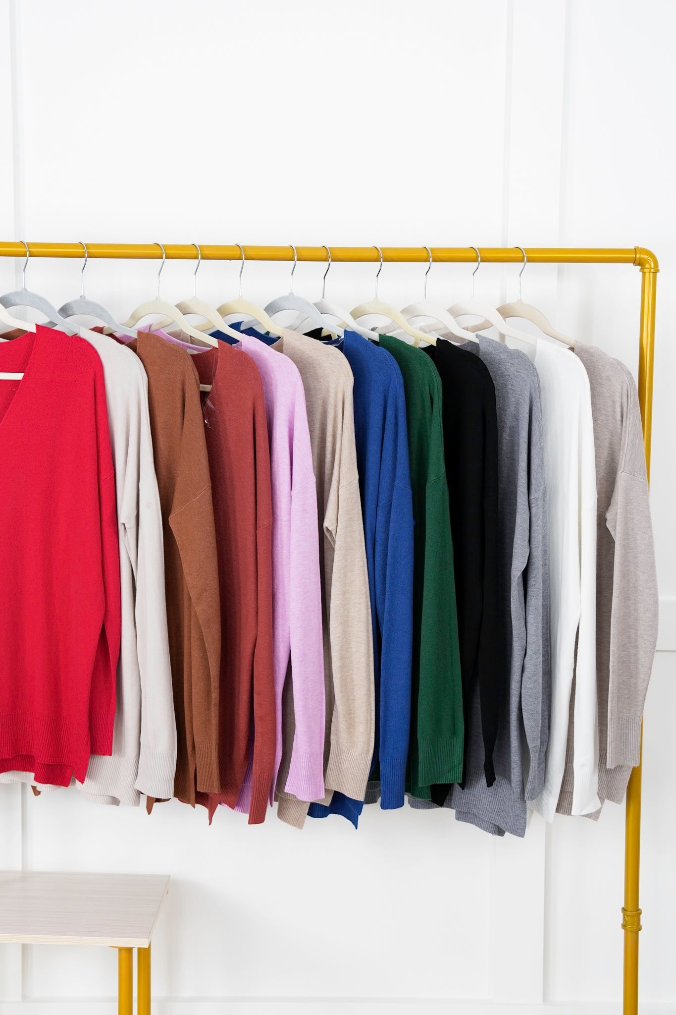 Hi-Low Hem V-Neck Center Seam Sweater (Multiple Colors)