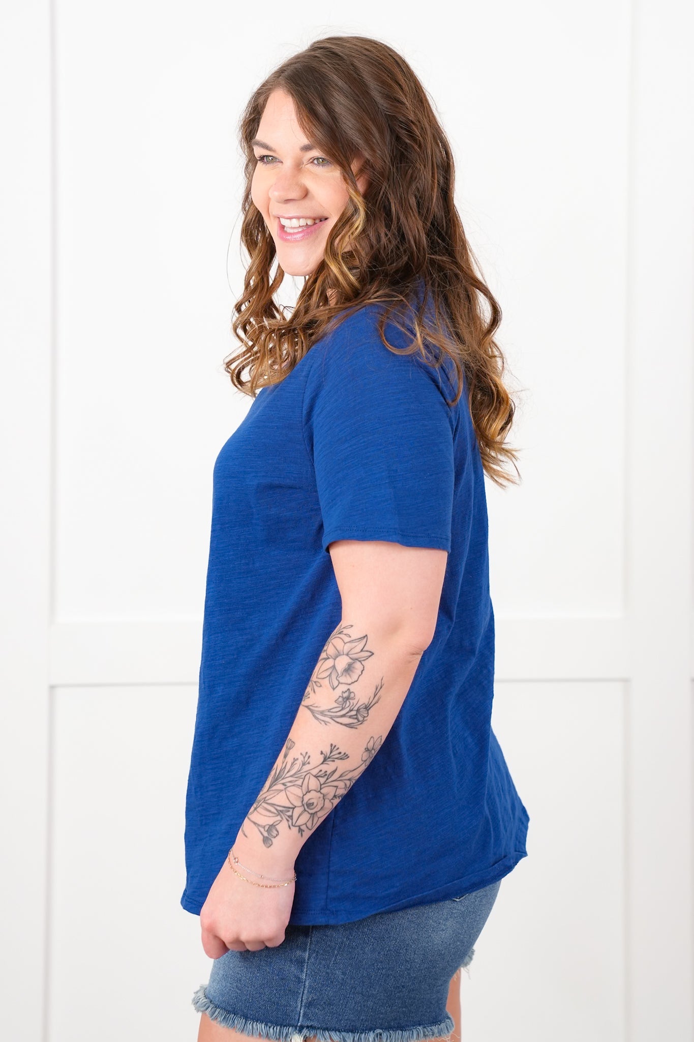 Door Buster! Plus/Reg Basic Cotton Short Sleeve V Neck Top (Multiple Colors)