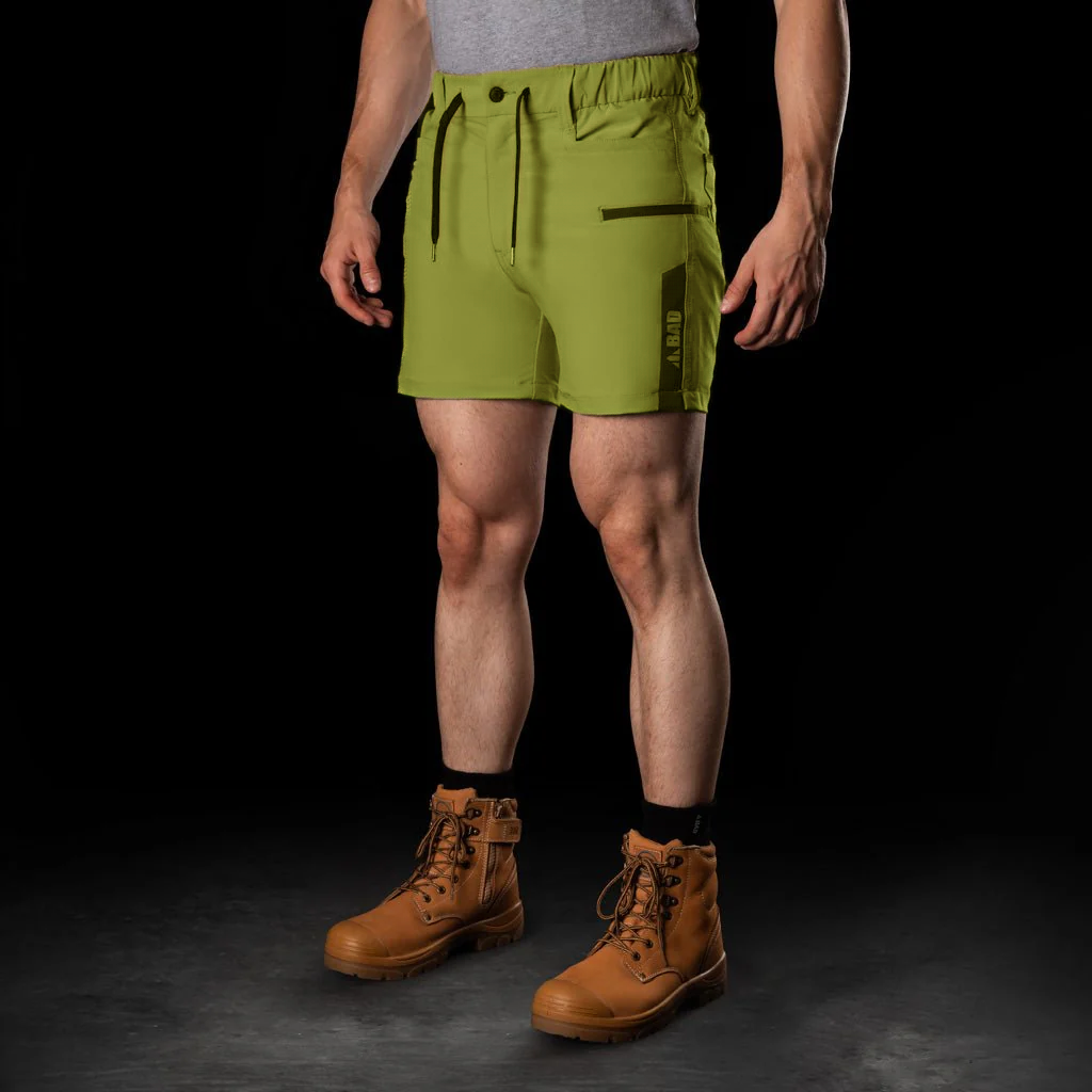 WATERPROOF ELASTIC WAIST SHORT SHORTS
