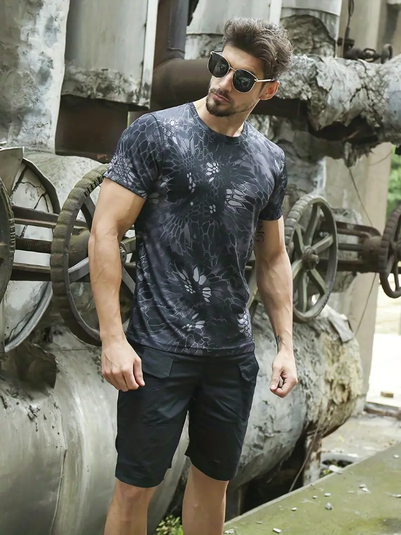 Waterproof, durable outdoor leisure shorts