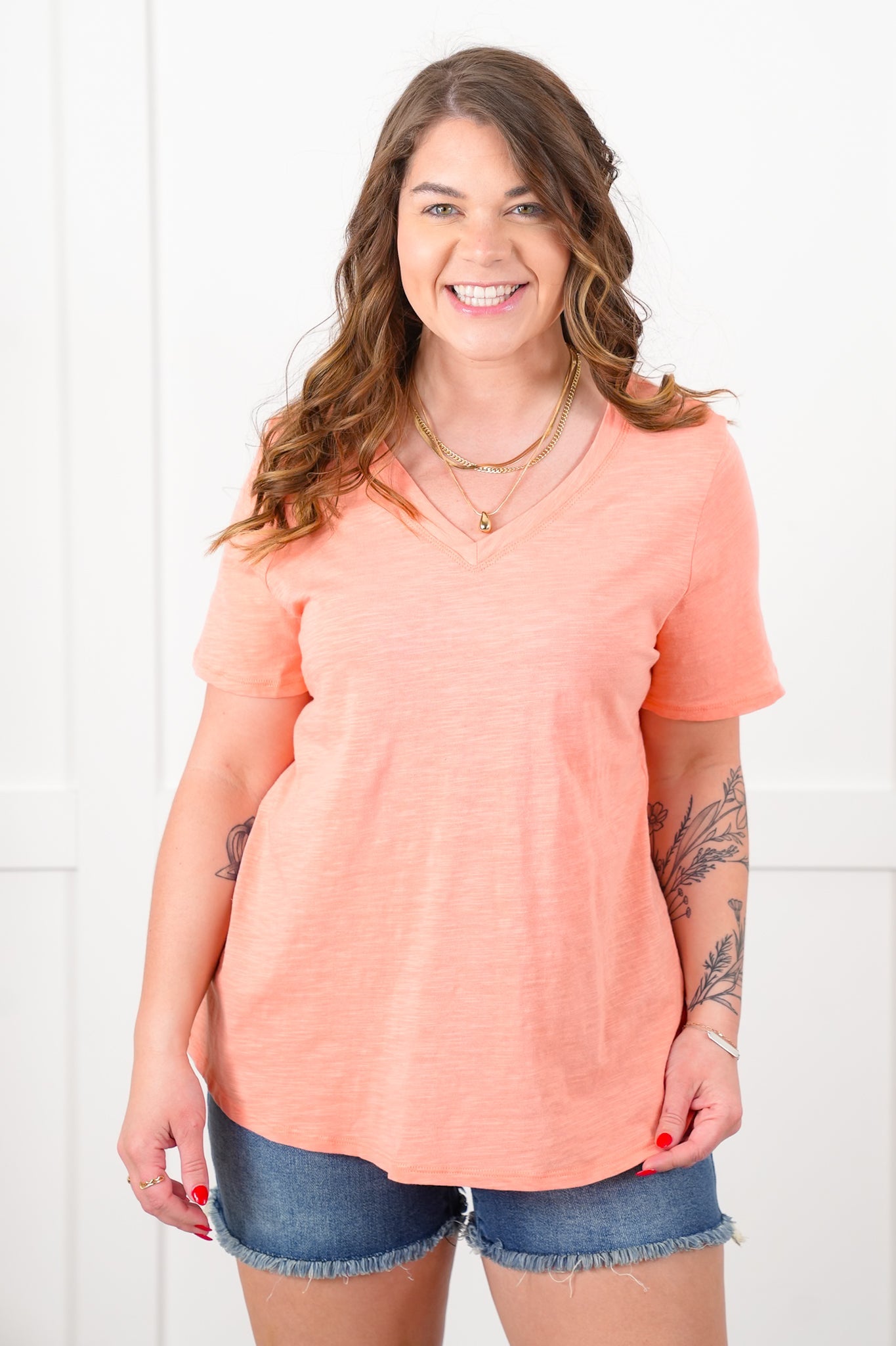 Door Buster! Plus/Reg Basic Cotton Short Sleeve V Neck Top (Multiple Colors)