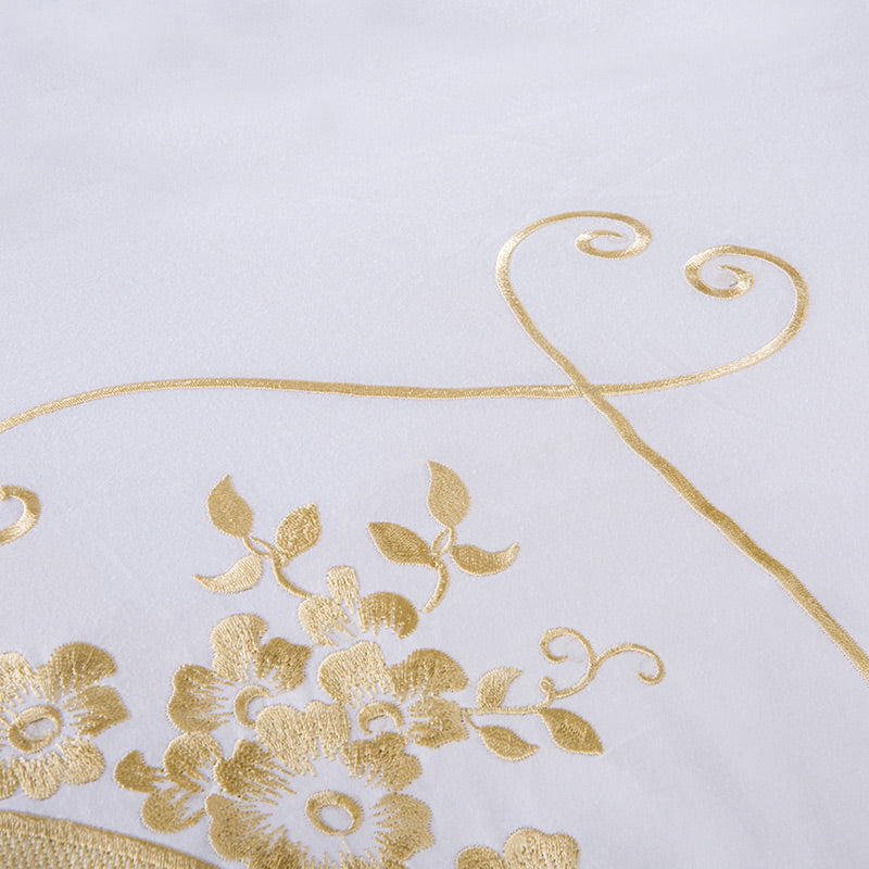 White Egyptian Cotton Bedding set US King Queen size Chic Golden Embroidery Bedding sets Super Soft Bed sheet set Duvet cover